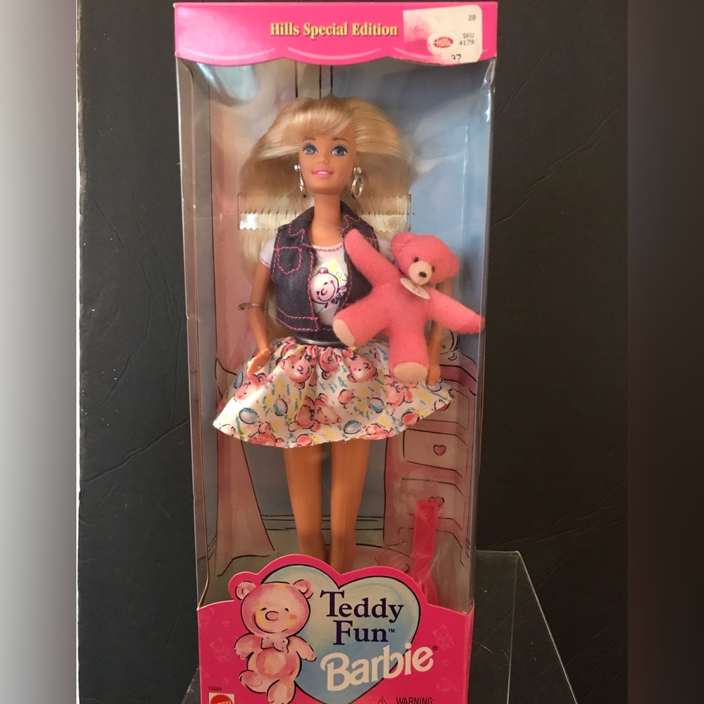 Vintage Special Edition “Teddy Fun” Barbie